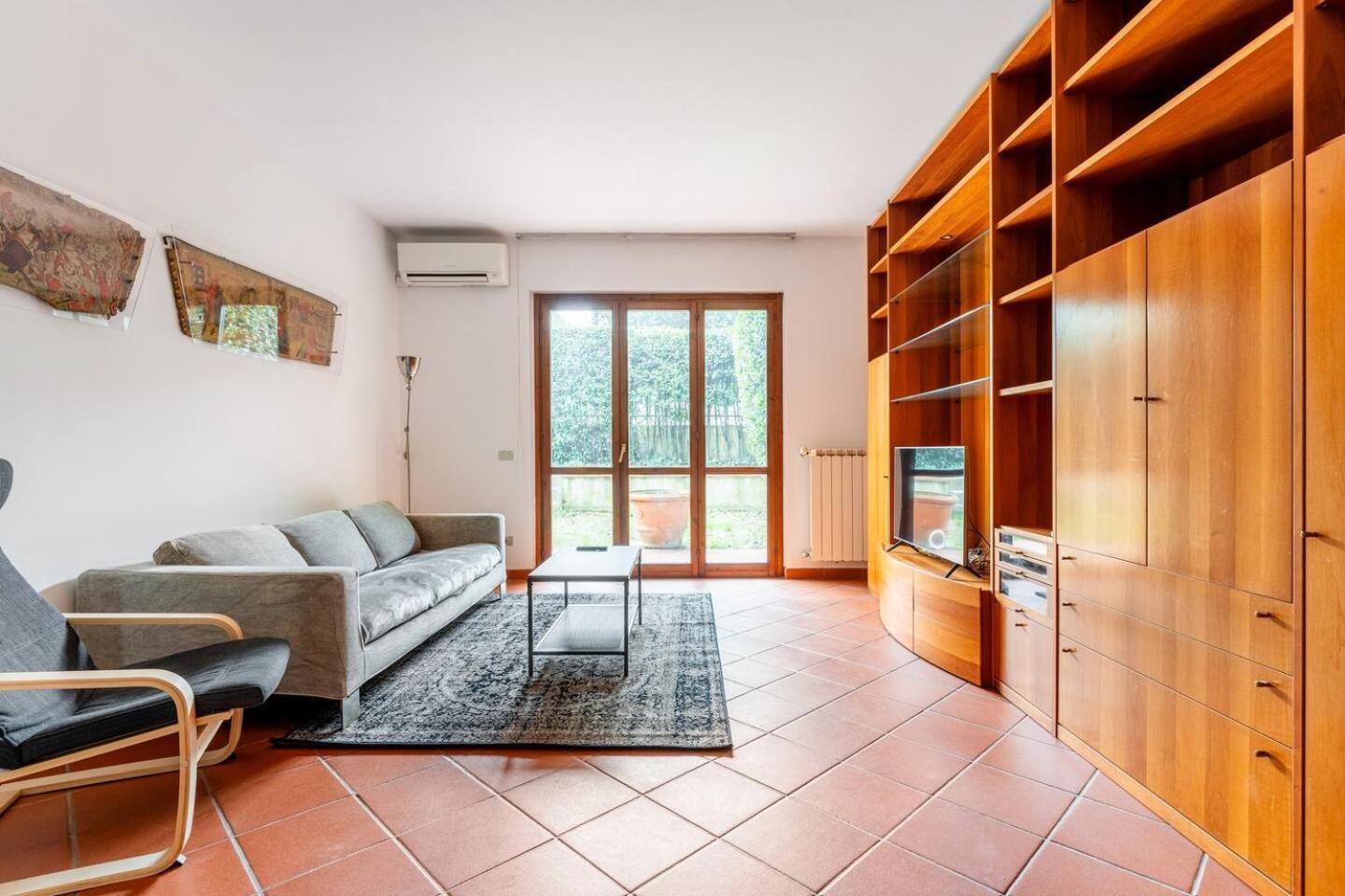 Nave Home Vacation - Entire Apartament フィレンツェ エクステリア 写真